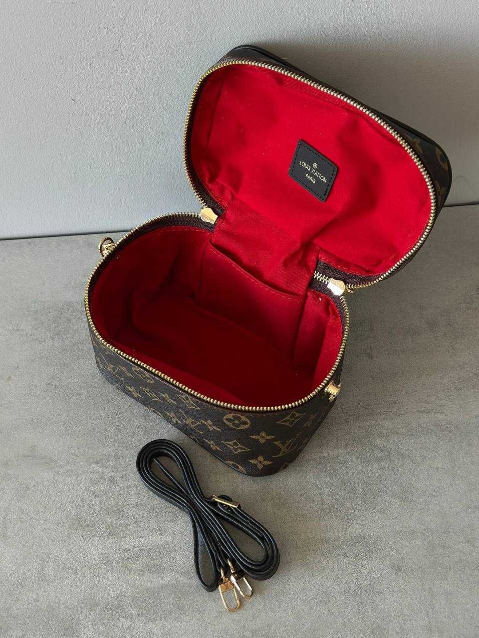 Сумка Louis Vuitton Vanity Chain Pouch