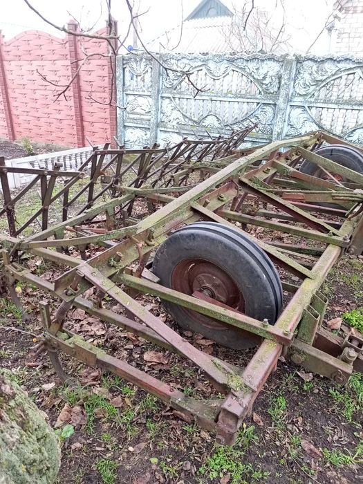 Продам культиватор