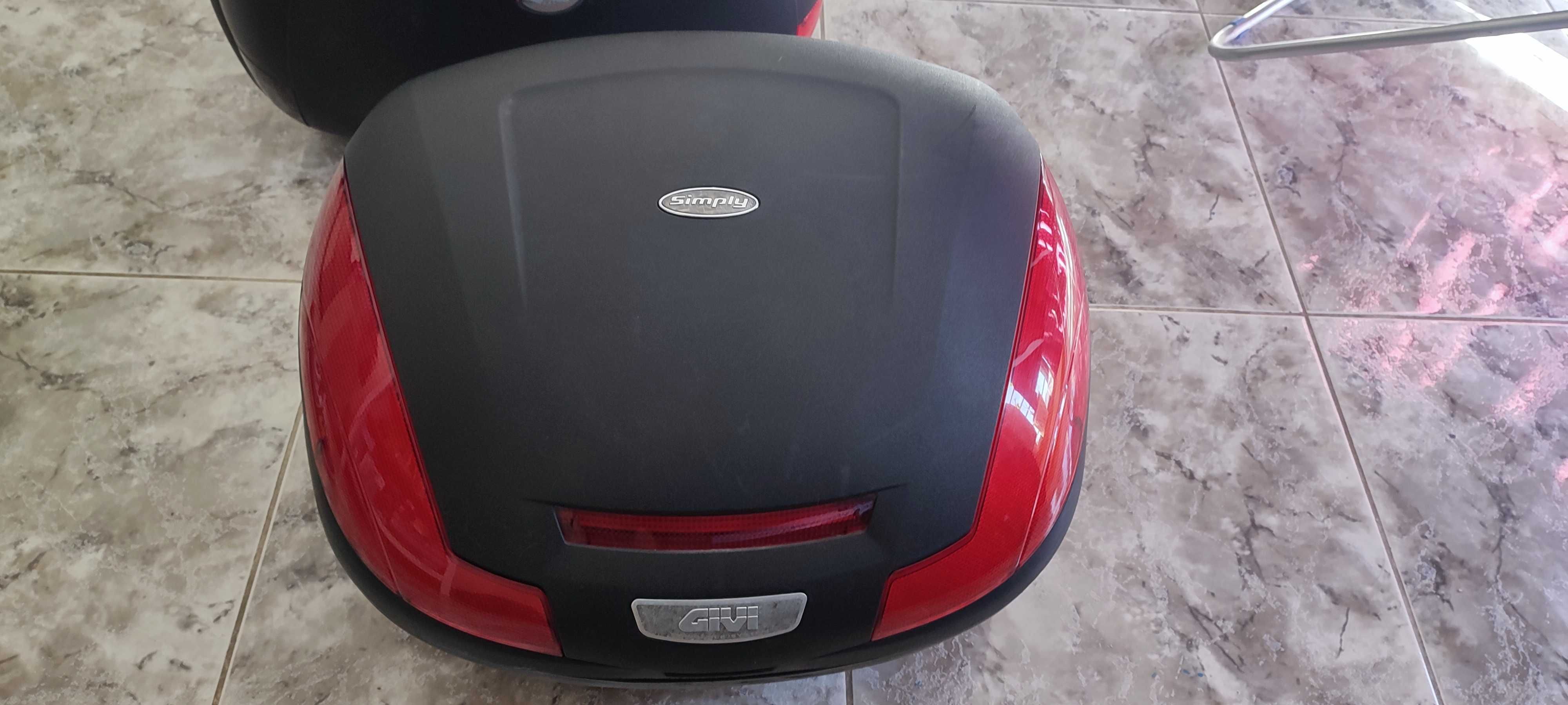 Top case Givi de 42 LT
