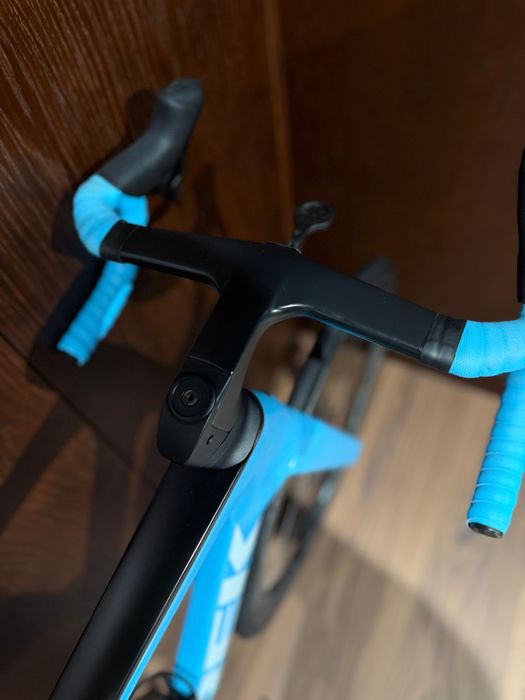 Trek Madone SLR9 gen7 58 Sram Red SRM Cadex