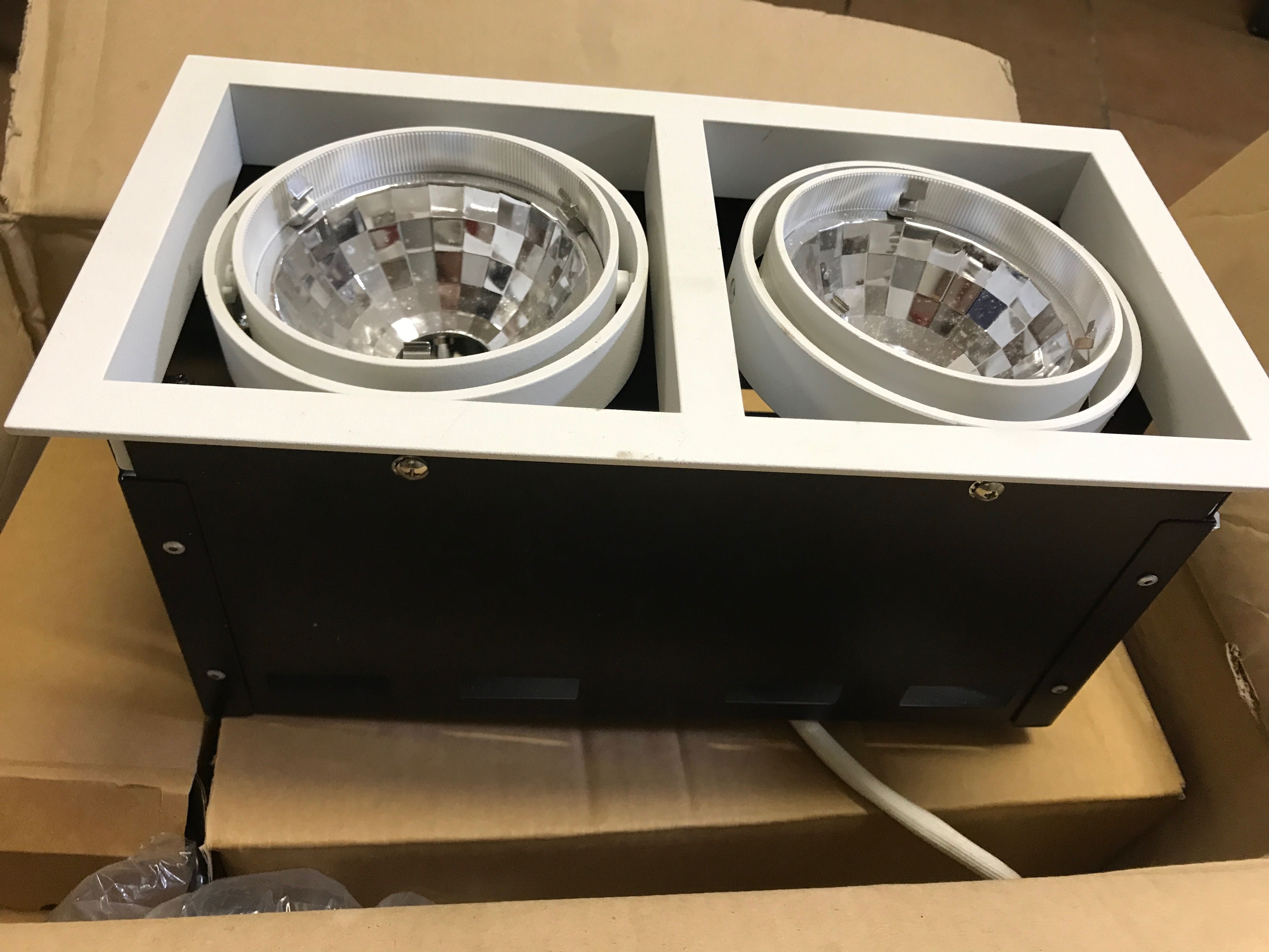 NOWA Oprawa wpuszczana DOWNLIGHT Ruchome głowice 2