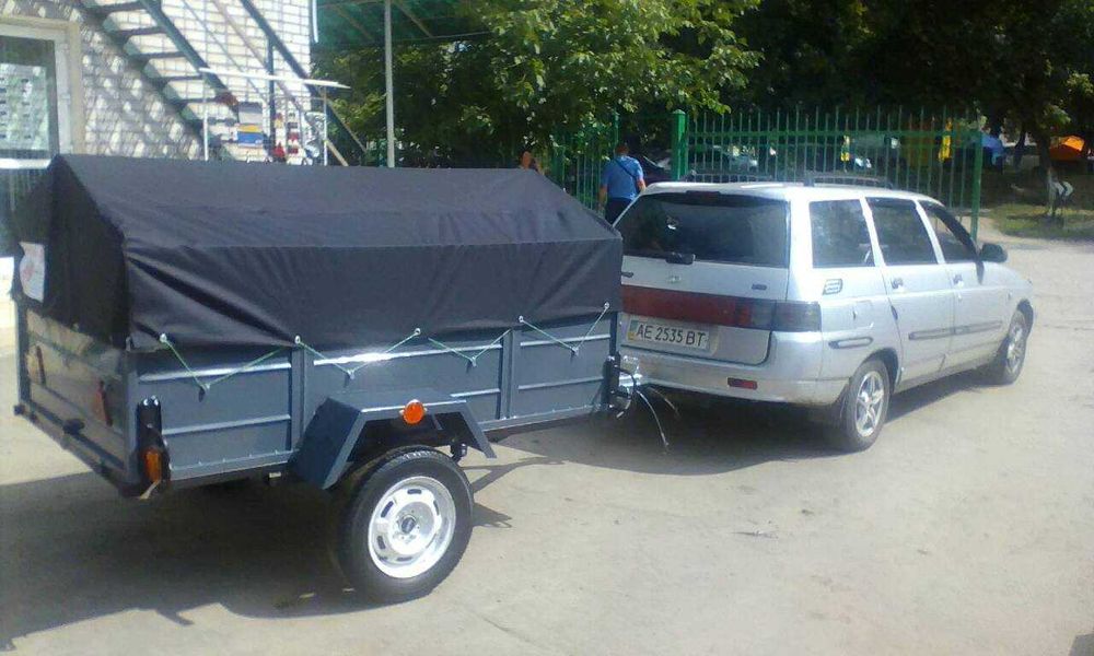 Міцний причіп до автомобіля  від заводу виробника 2000*1300*400