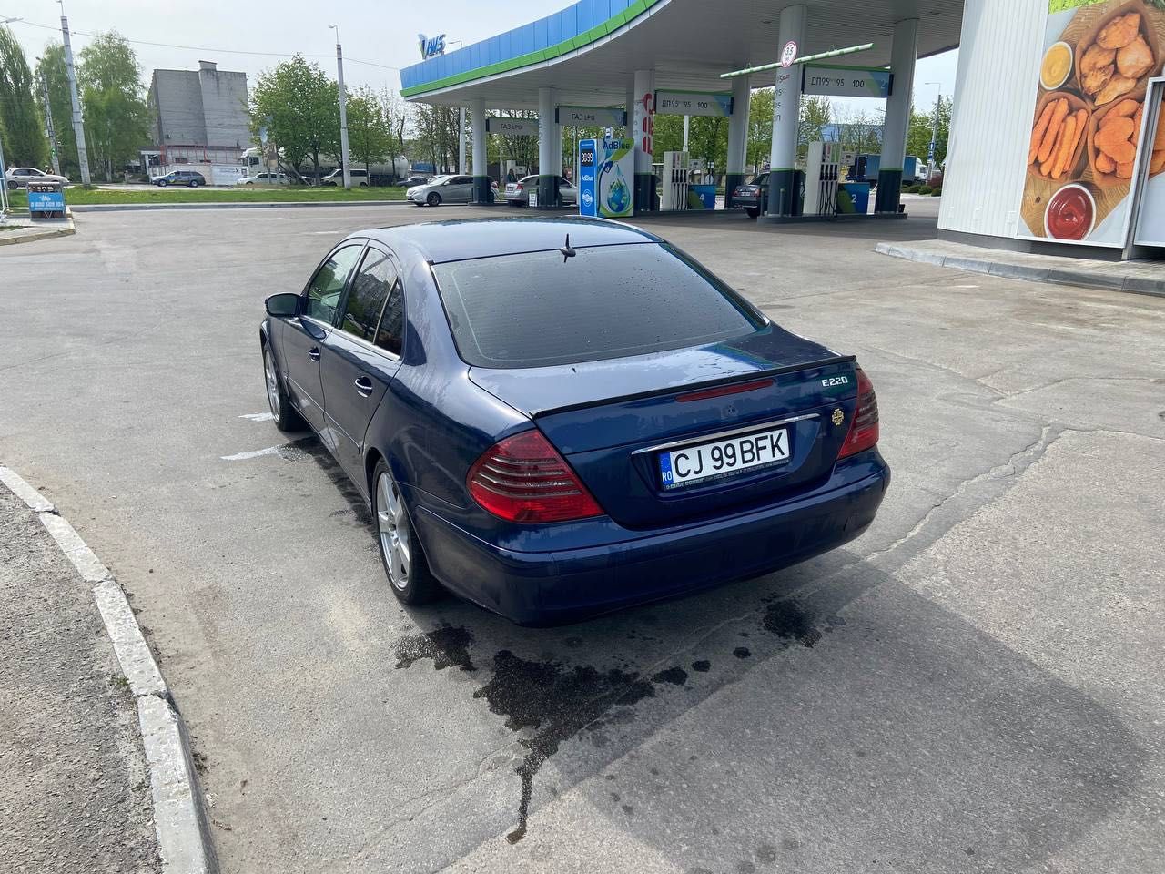 Mercedes Benz w211,2.2 дизель автомат