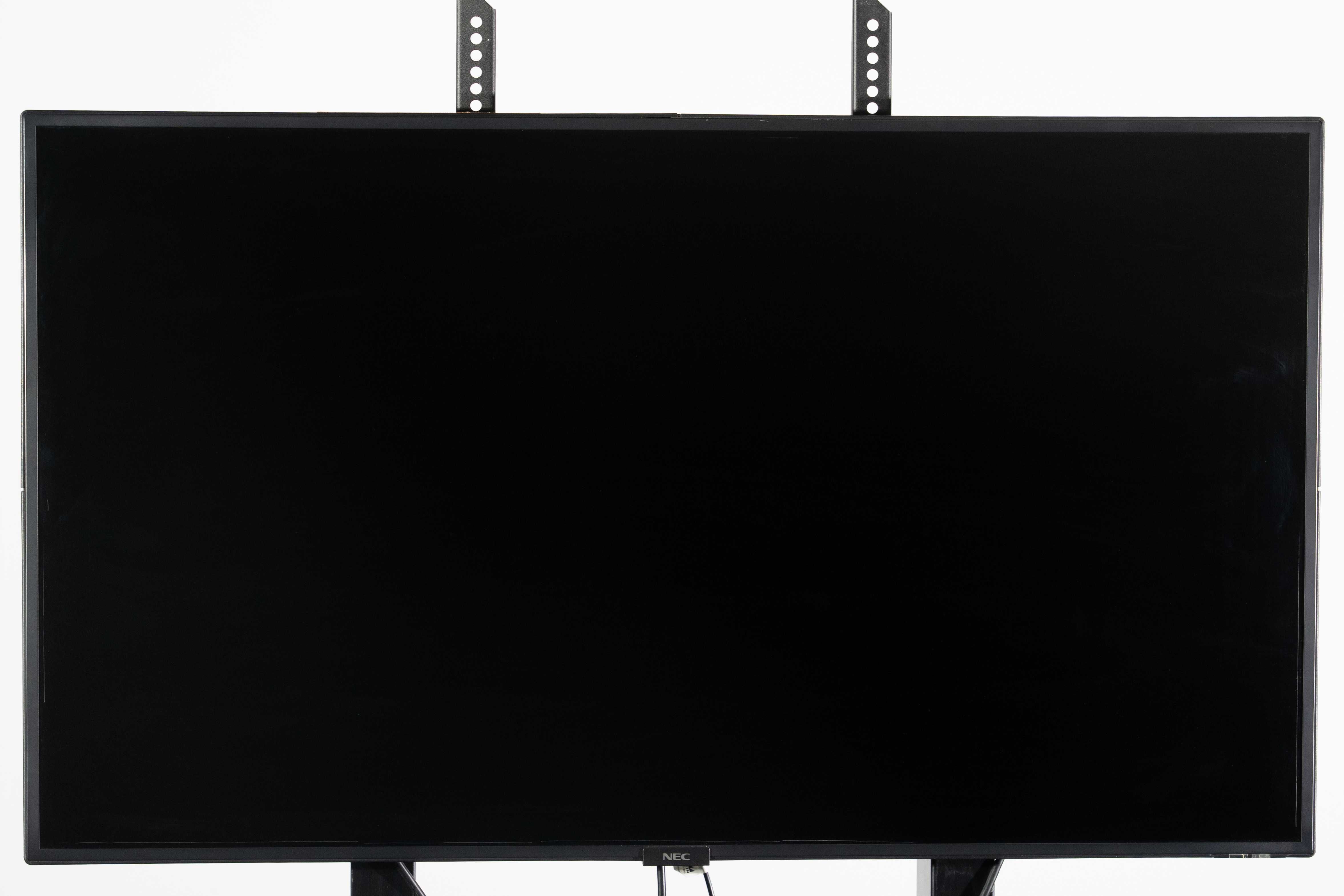 NEC C431 43” – sprawny, 4K, rysy przy krawędziach ekranu