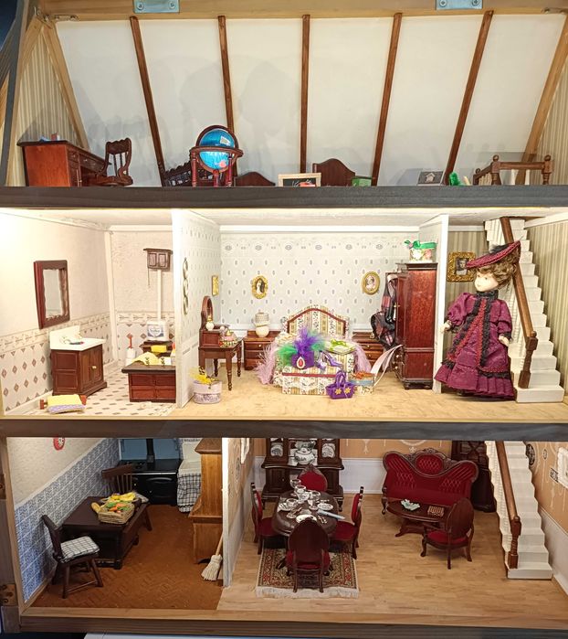 Casa de bonecas completa com luz