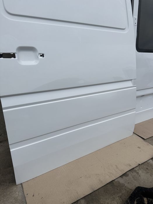 Здвижна дверка ліва Sprinter/LT Англія