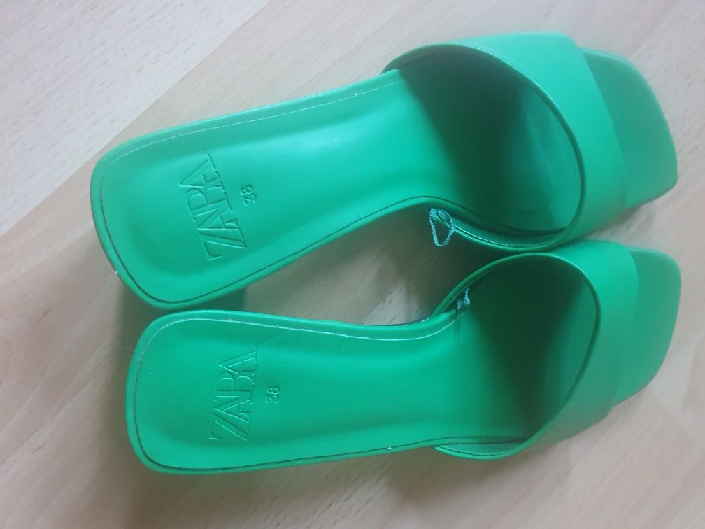 Klapki Zara 38 zielone