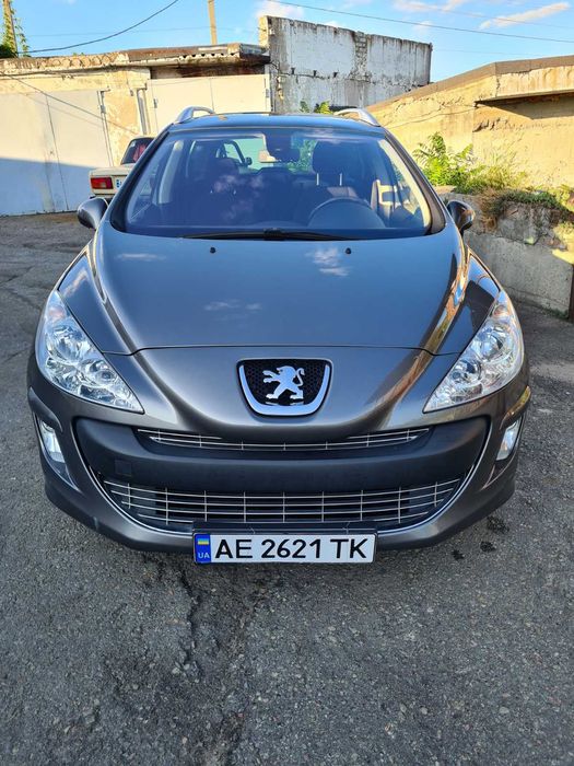 Продам Peugeot 308. 2008 г.в