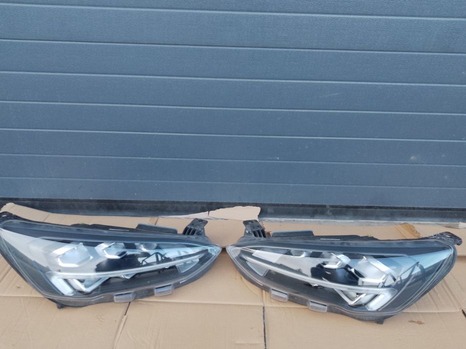 Ford focus MK4 lampy LED,st line czarny środek idealne Europa