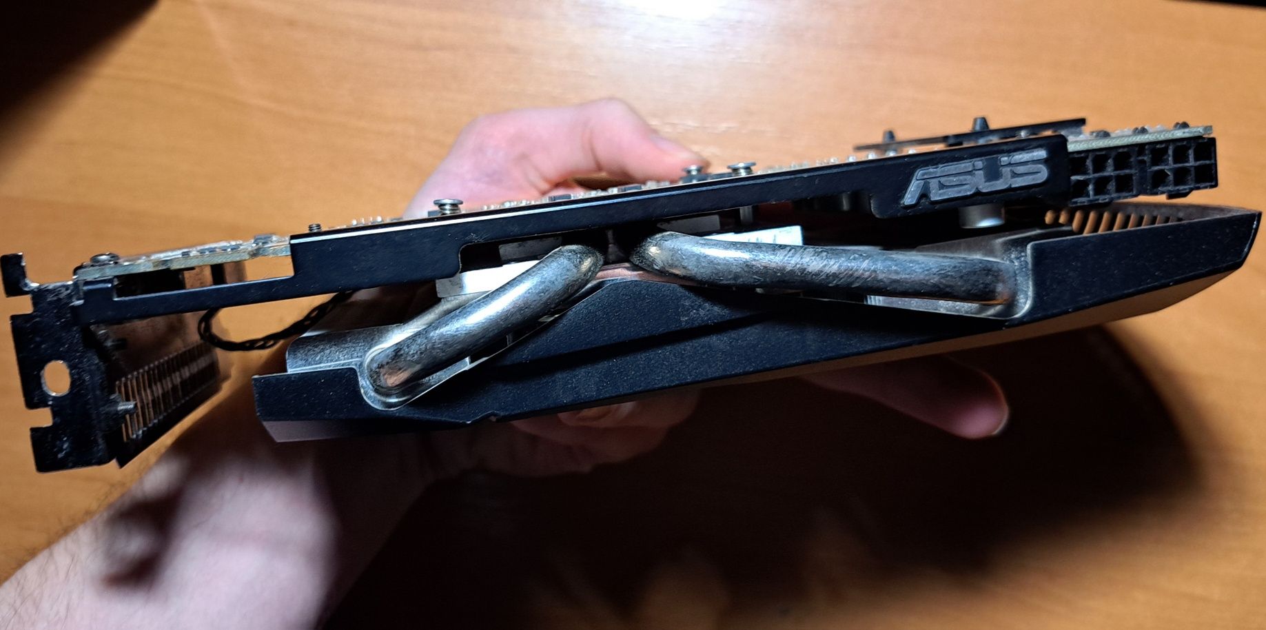 ASUS GeForce GTX 560 DirectCU Відеокарта. Видеокарта