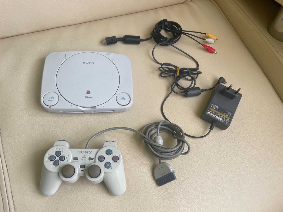 Konsola PlayStation 1 PSone SCPH-102 Przerobiona CHIP + Gratis