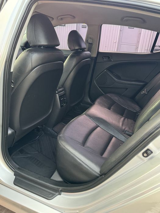 Продам KIA K5 2015 года