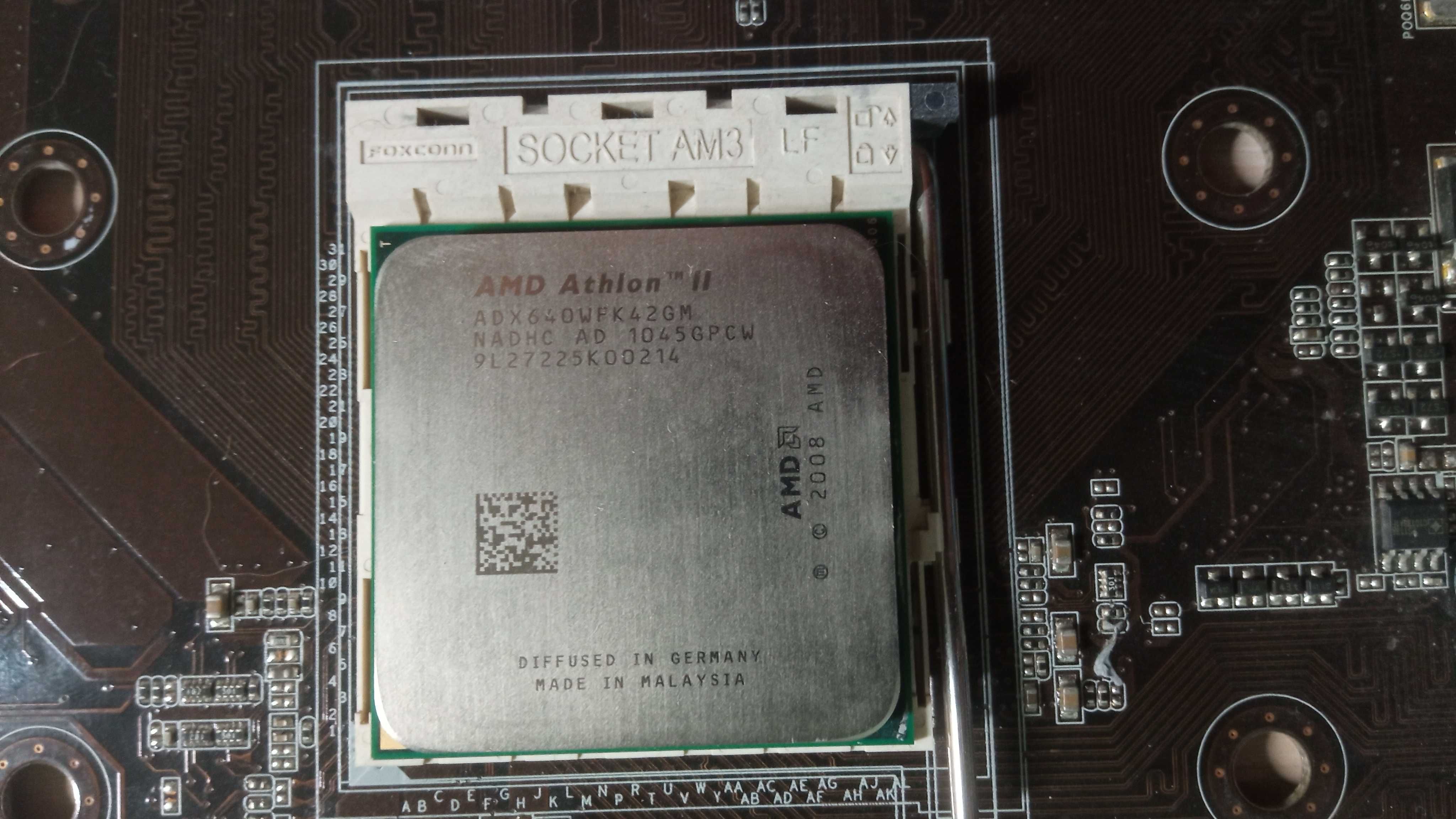 ПК(без БЖ та вінчестера). AMD AthlonII X4 640 (4ядра 3Мгц), ОЗУ 8гб