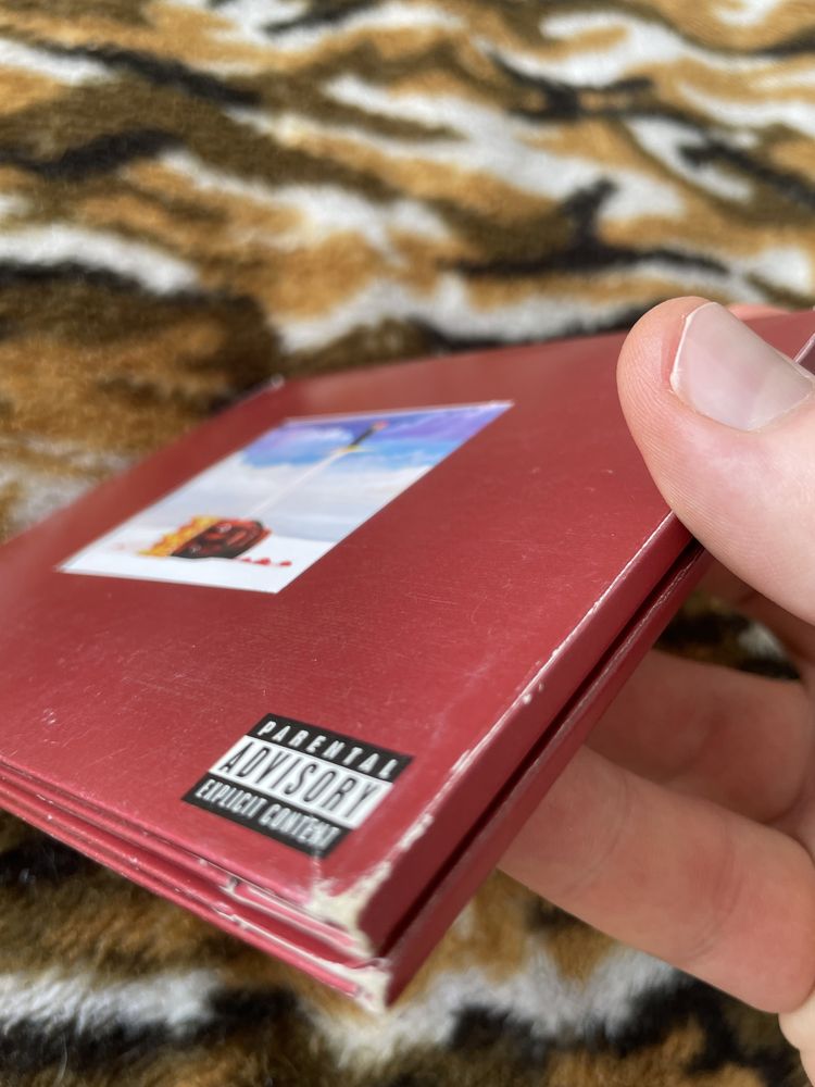 Kanye West My Beautiful Dark Twisted Fantasy CD DVD Deluxe Edition