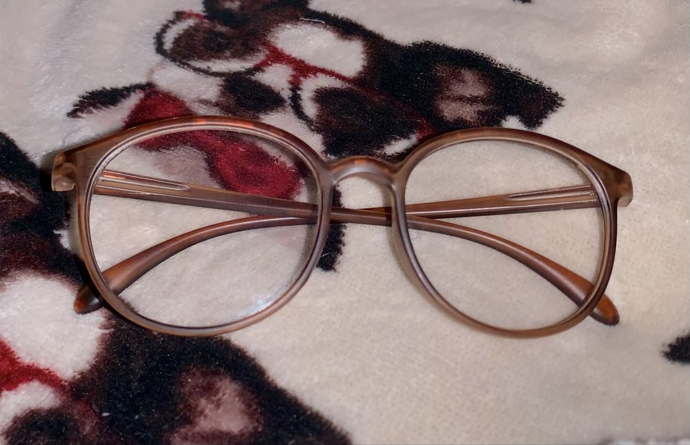 окуляри прозорі