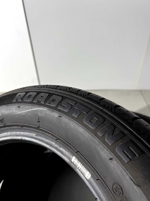 Pneus Roadstone Eurovis Sport 04 - 195/55/15 - Como NOVOS