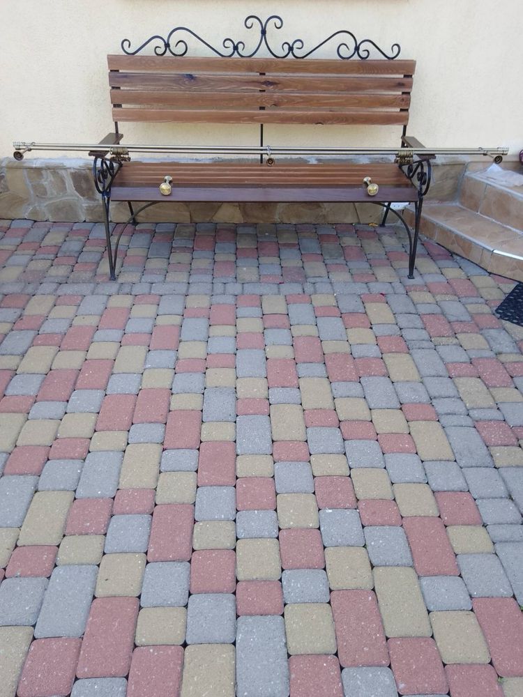 Тюлі карнизи штори