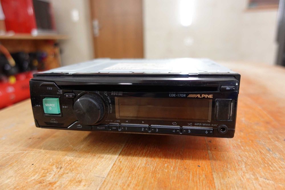 Radio samochodowe Alpine CDE-170R