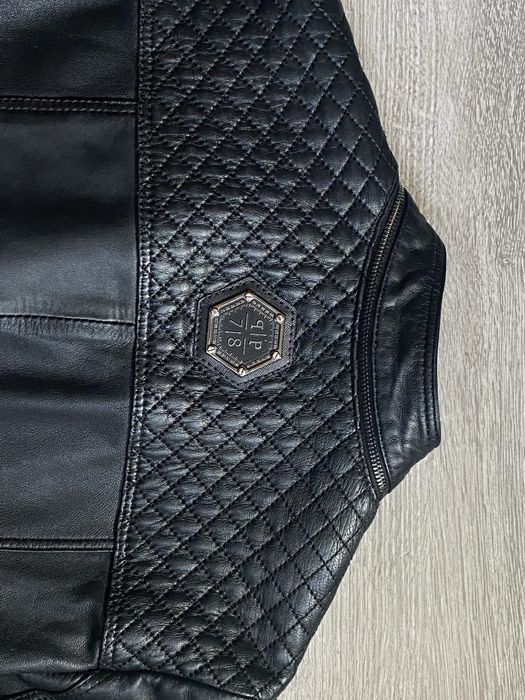 Женская кожанная куртка Philipp Plein 42 косуха