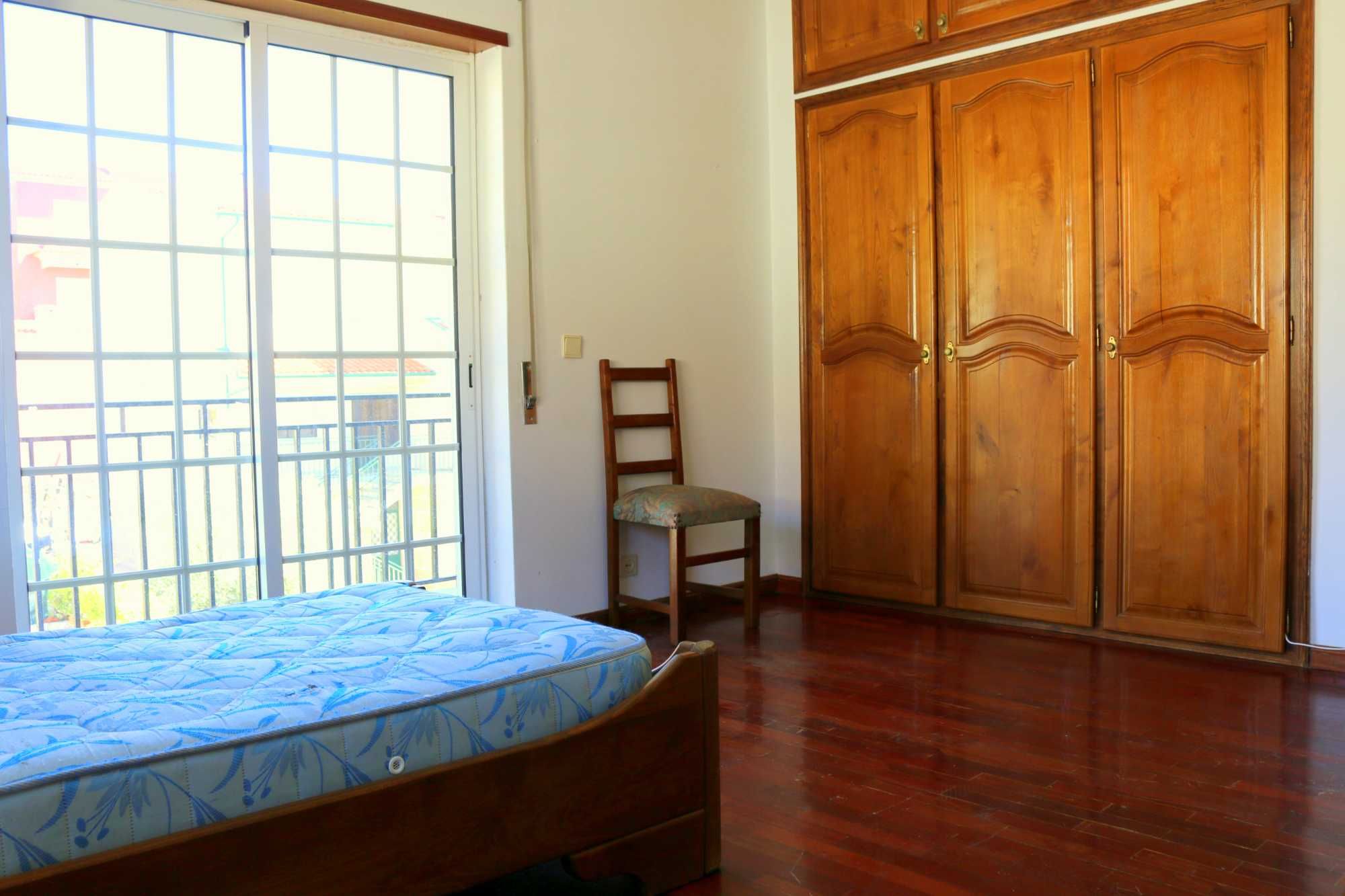 Quarto a estudantes
