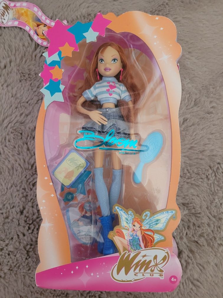 Lalka Winx Bloom mattel