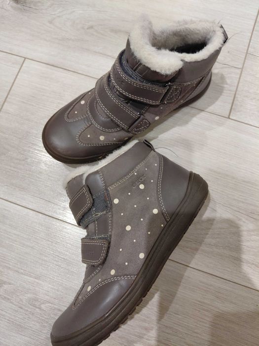 Ботинки geox 33, пальто zara 134