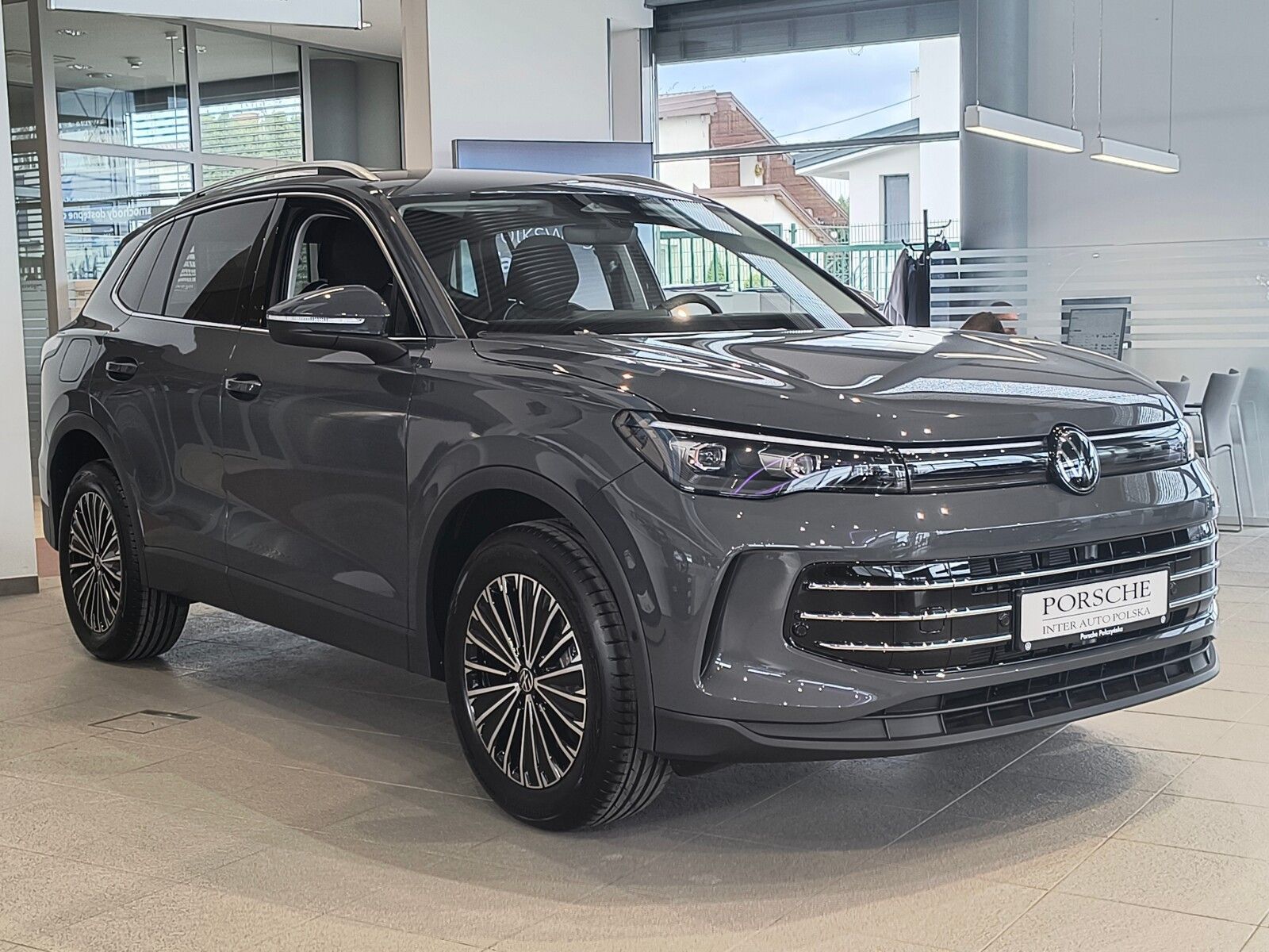 Volkswagen Tiguan Elegance 1,5 eHybrid 150 KM automatyczna, DSG 6-stopniowa, Od ręki !