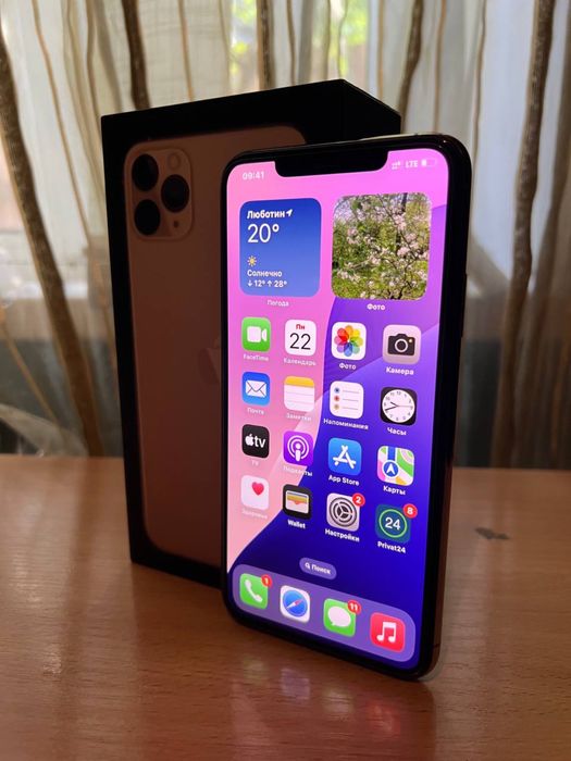 Iphone 11 Pro Max в золотистом цвете