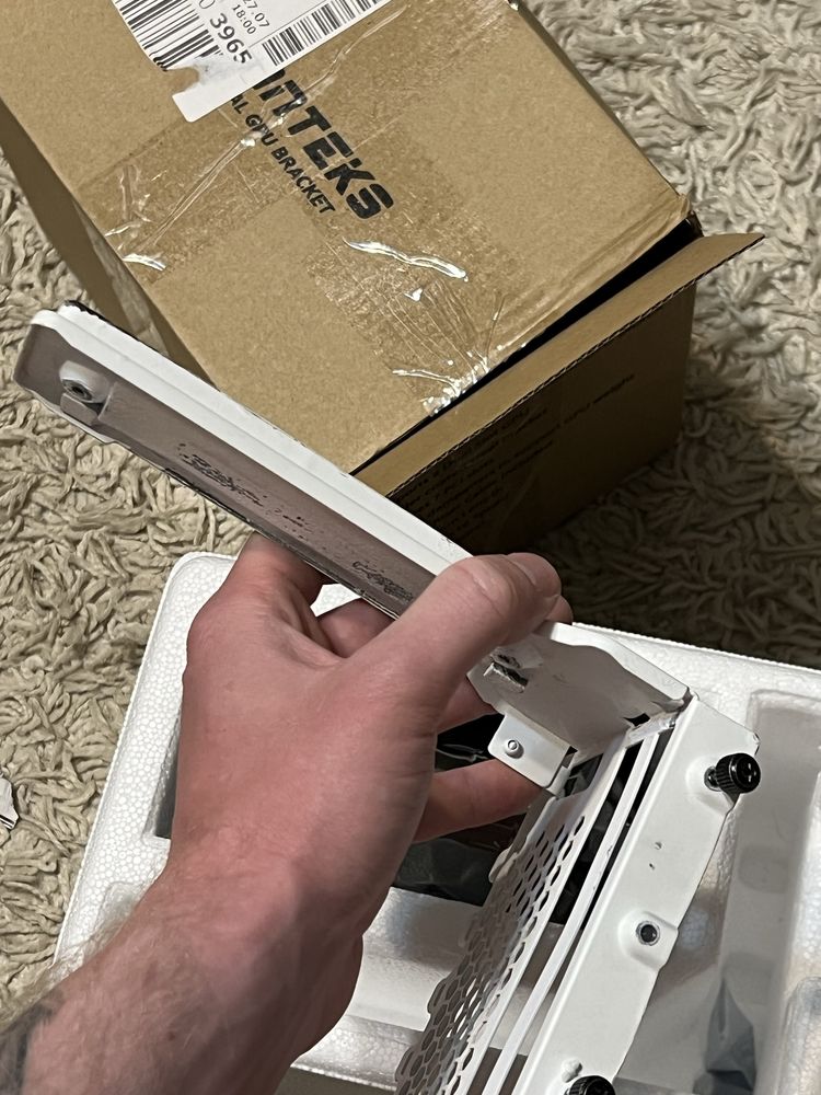 Вертикальний тримач Phnteks Vertical GPU Bracket , райзер