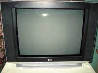 Продам телевизор 21FS7RG – модель, выпущенная компанией LG.