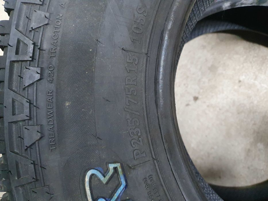 Шини 235/75 R15 MT AT Грязеві Для джипа Нові