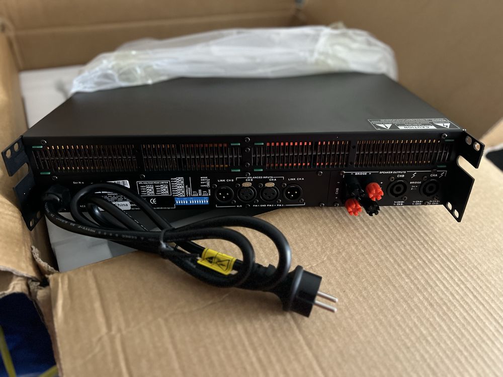 Amplificador FP 14000 W