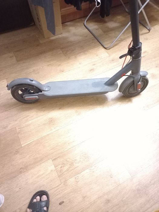 Продам электросамокат