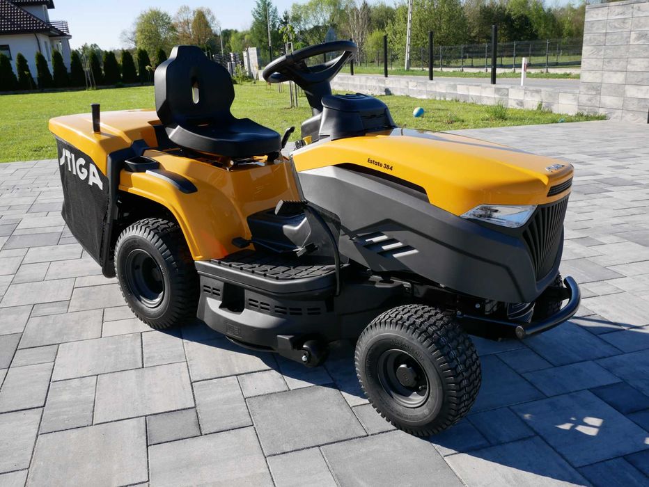 STIGA Traktorek Kosiarka NOWA Od Dystrybutora Kosz, Zaczep do przyczep