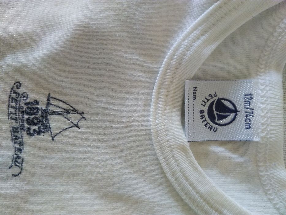 Roupa bebe - Lote 3 bodies 12 m - Petit Bateau