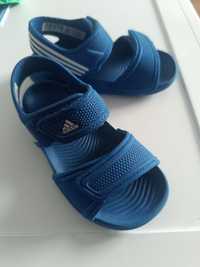 Sandałki Adidas 25