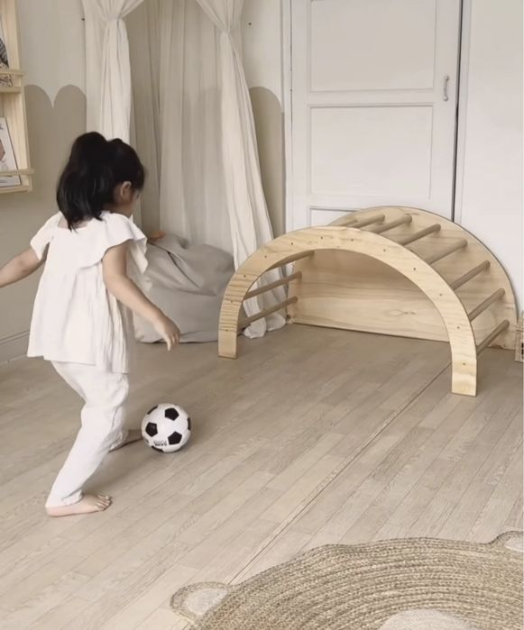 Гойдалка,качеля,балансир