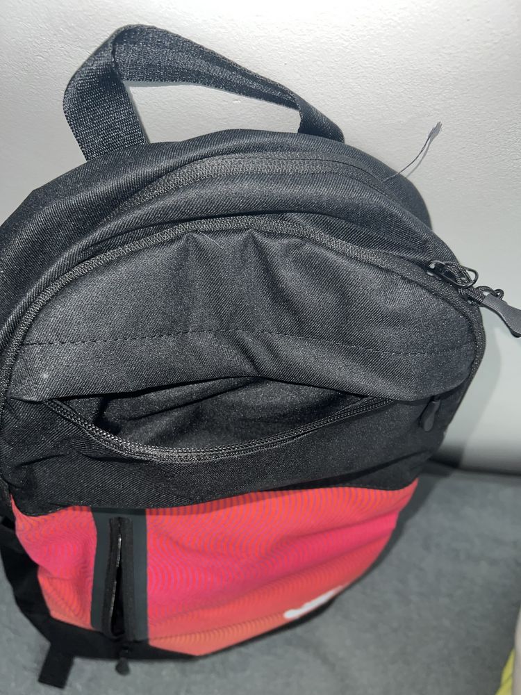 Рюкзак, сумка Nike Elemental Premium Black/Orange