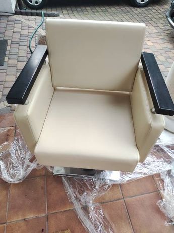 2 Fotele Fryzjerskie- IDEALNY STAN