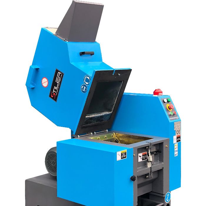Młyn do tworzyw sztucznych PCV BUTELEK Kruszarka STILER 5,5KW 350 kg/h