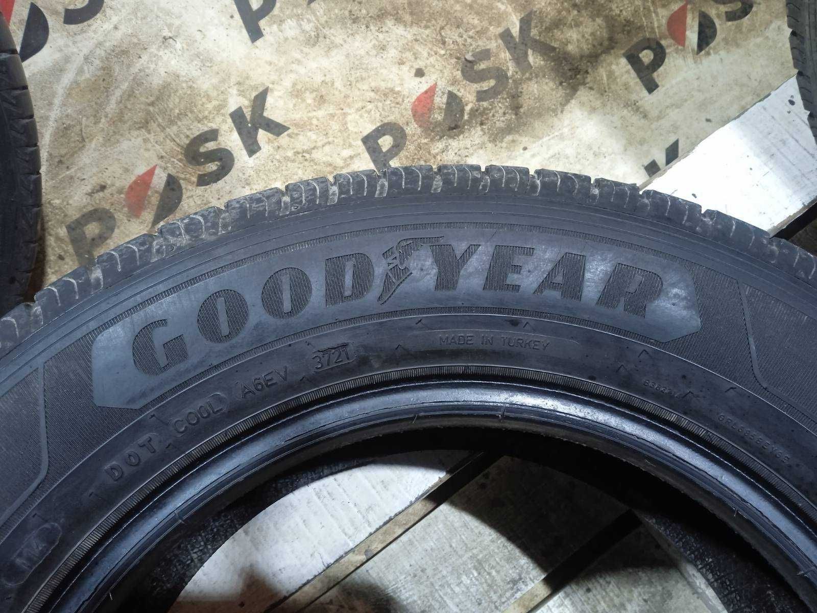 Літо 215/65 R16C Goodear efficient grip.perf.ціна комплекту 8000 грн