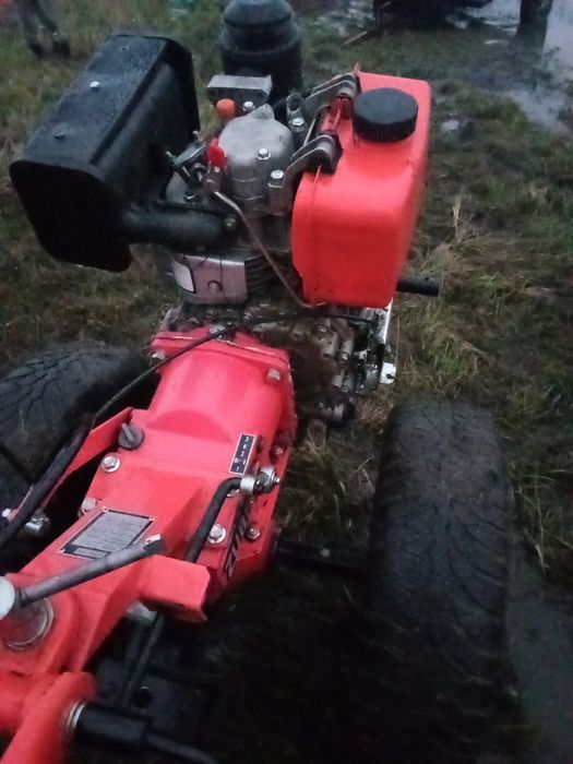 Мотоблок ZUBR 6к с