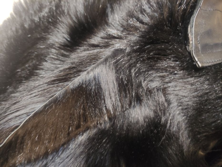 Продам жіночу дублянку