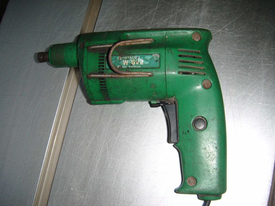 wkrętarka hitahi na 230v