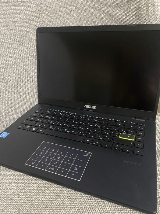 Продам ноутбук ASUS
