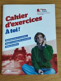 Cahier d' Exercices - À TOi 8 ano - Texto Editores