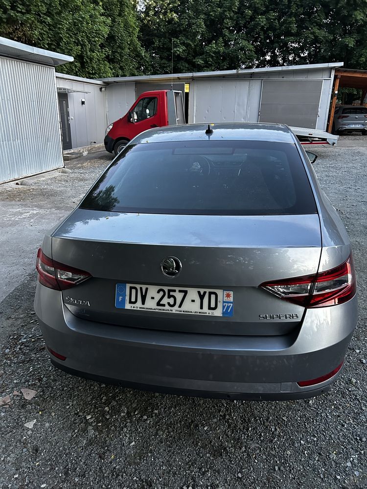 Skoda superb L&K