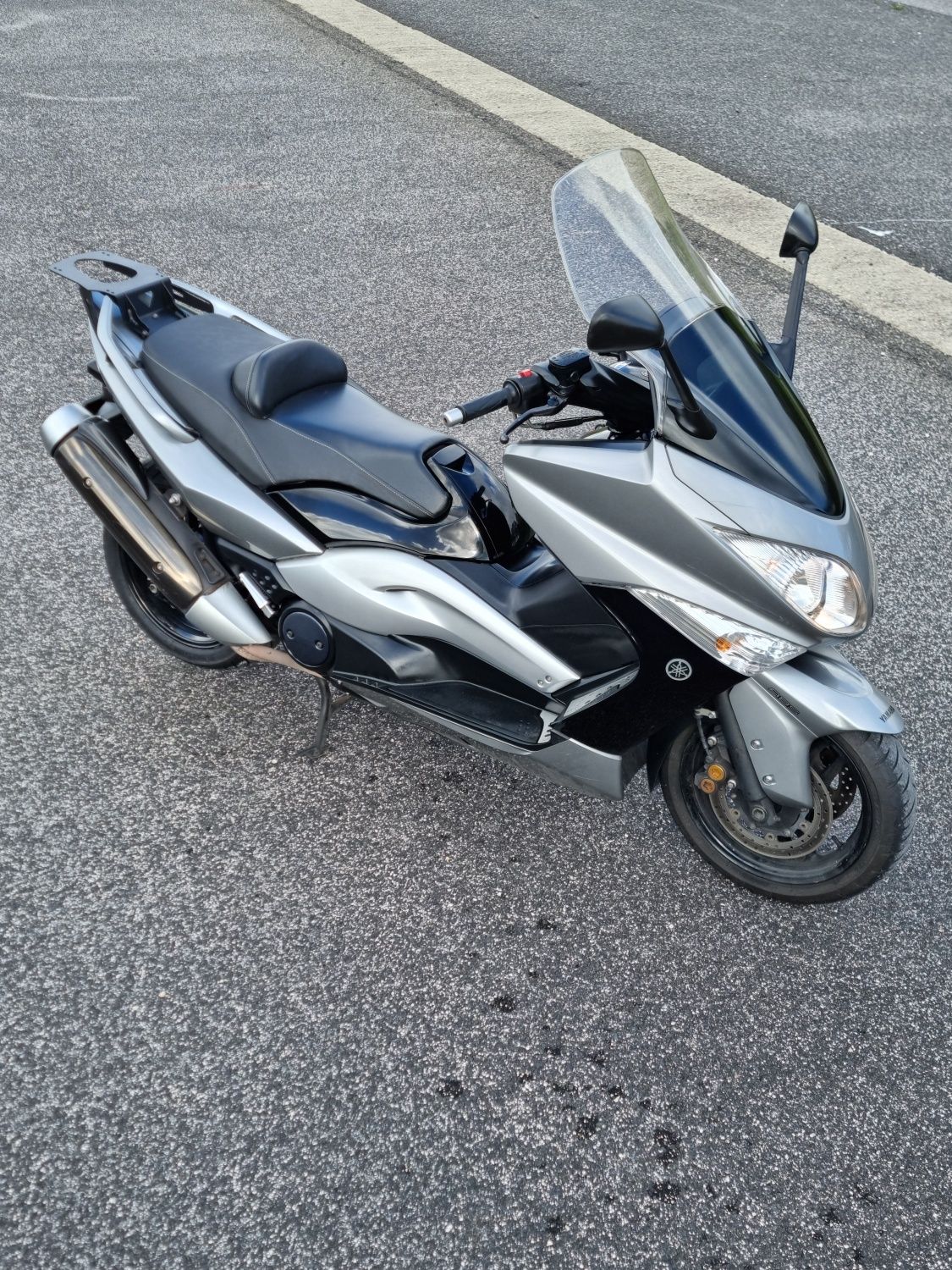 Yamaha tmax 500.