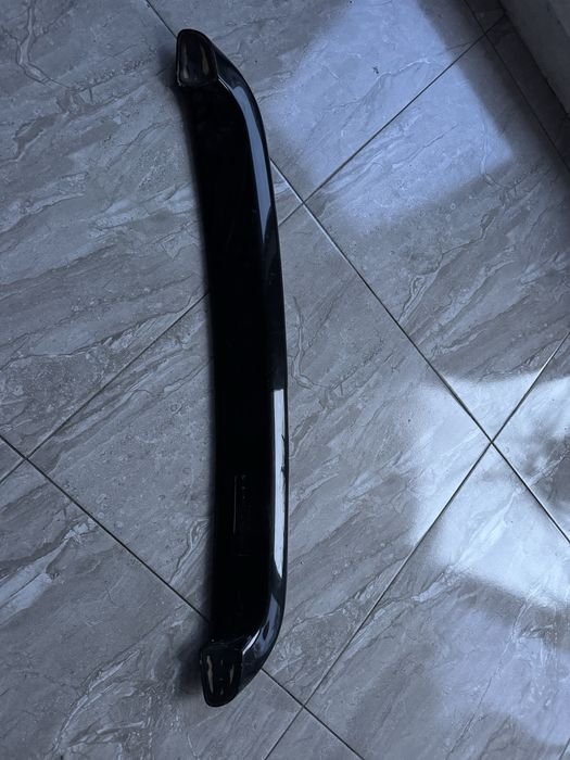 Продам спойлер на Subaru