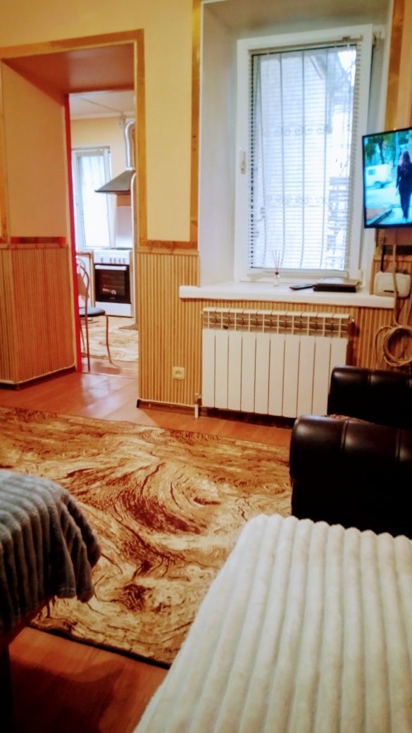 Для хороших людей 2 ком.кв.Соборная-Макдональдс, WI-FI, док 5 кроватей